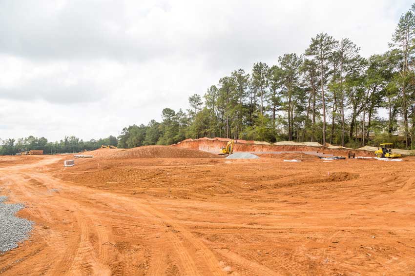 Clearing Land Excavation – Little’s Excavation
