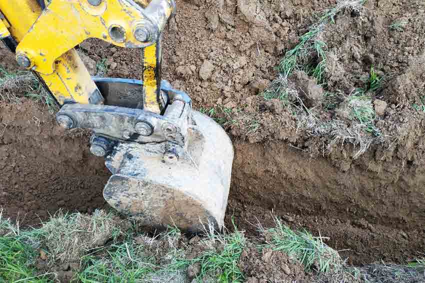 Trenching – Little’s